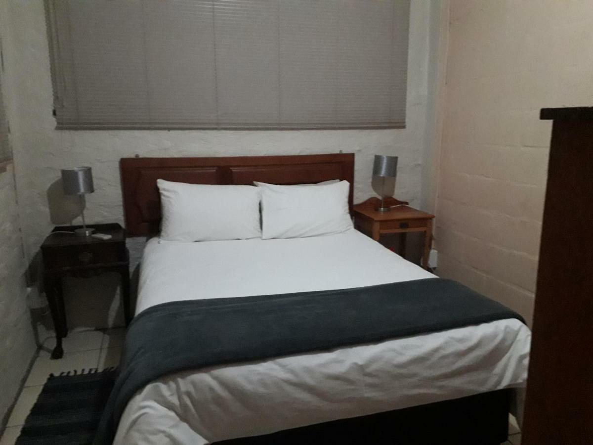 Calvinia Guesthouse Eksteriør bilde